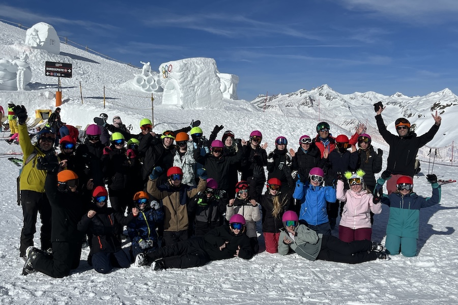 Skifahrt des 8. Jahrgangs mit Hindernissen